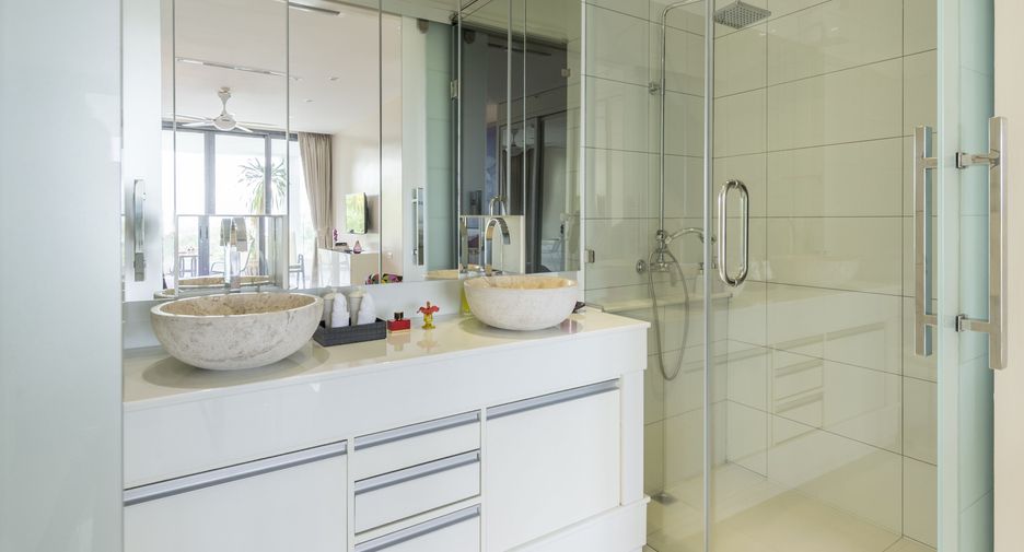 For sale 2 bed condo in Thalang, Phuket