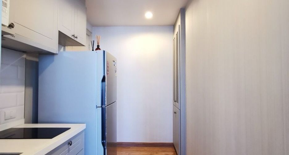 For rent 1 bed condo in Phaya Thai, Bangkok