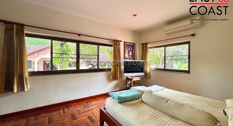 For sale 6 bed house in Bang Lamung, Chonburi