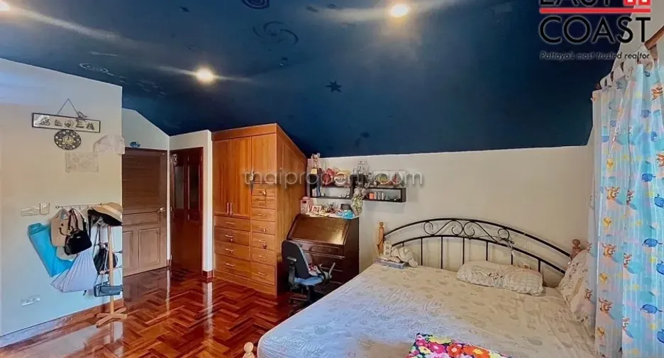 À vendre 6 chambres maison à Bang Lamung, Chonburi