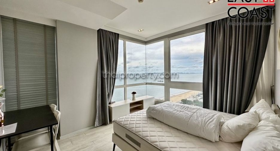 For sale 3 ベッドルーム condo in Bang Lamung, Chonburi