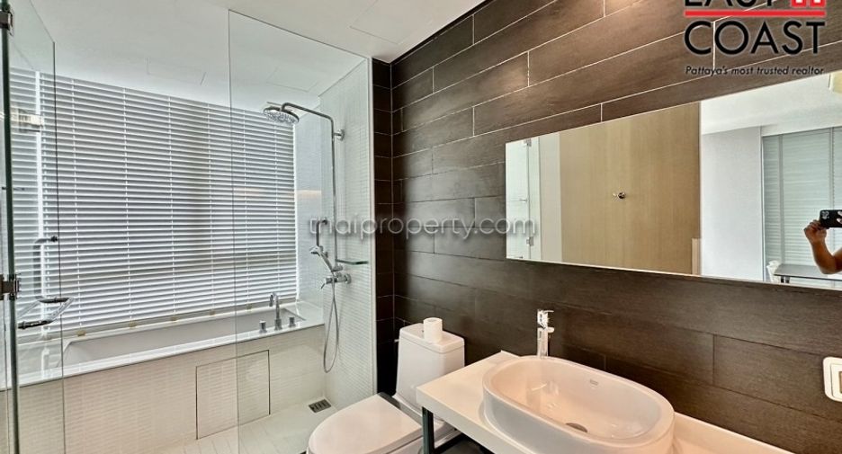 For sale 3 ベッドルーム condo in Bang Lamung, Chonburi