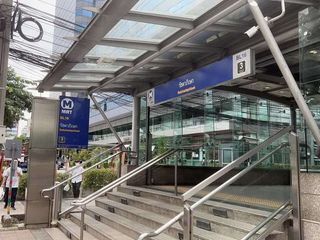 For sale 1 bed office in Huai Khwang, Bangkok