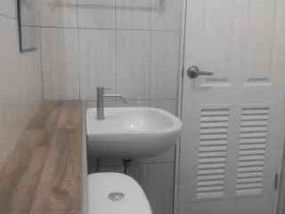 For sale 4 ベッドルーム house in Phra Khanong, Bangkok