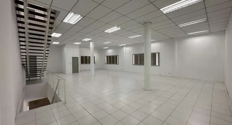出租 仓库 在 Khlong Luang, Pathum Thani