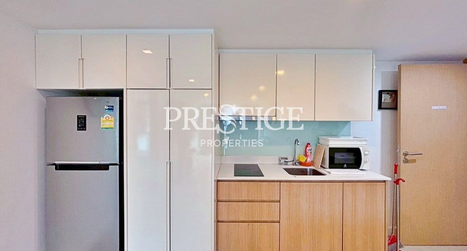 For sale 1 bed condo in Bang Lamung, Chonburi