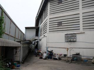 For rent and for sale warehouse in Bang Khun Thian, Bangkok