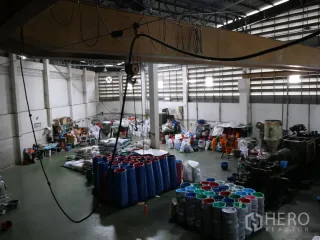 For rent and for sale warehouse in Bang Khun Thian, Bangkok