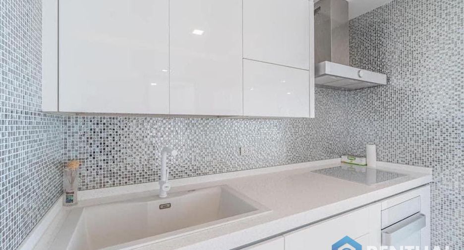 For sale 3 bedrooms condo in Sattahip, Chonburi