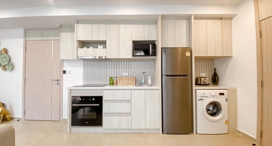 For sale 2 bedrooms condo in Bang Lamung, Chonburi