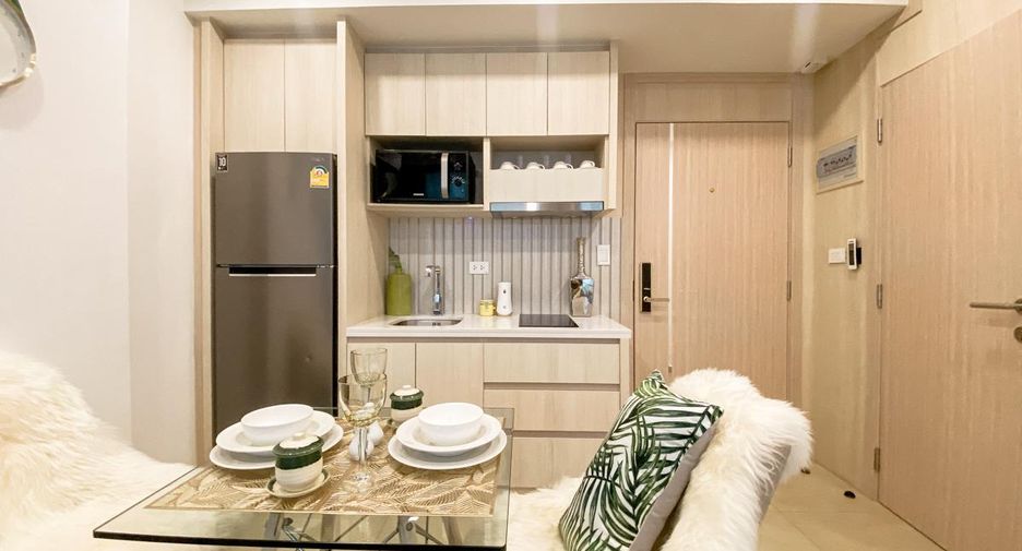 For sale 1 bed condo in Bang Lamung, Chonburi