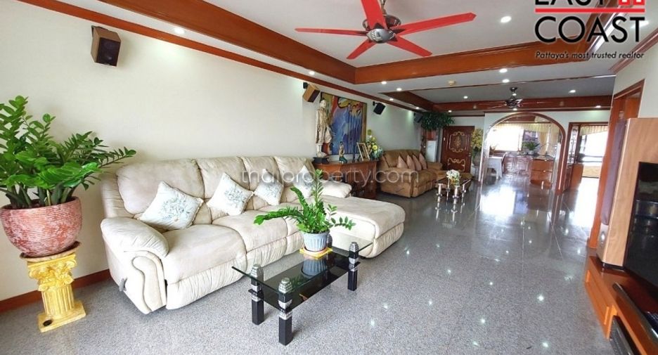For sale 2 bedrooms condo in Jomtien, Pattaya