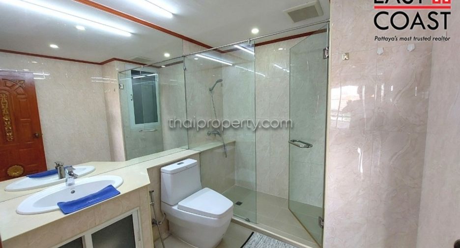 For sale 2 bedrooms condo in Jomtien, Pattaya