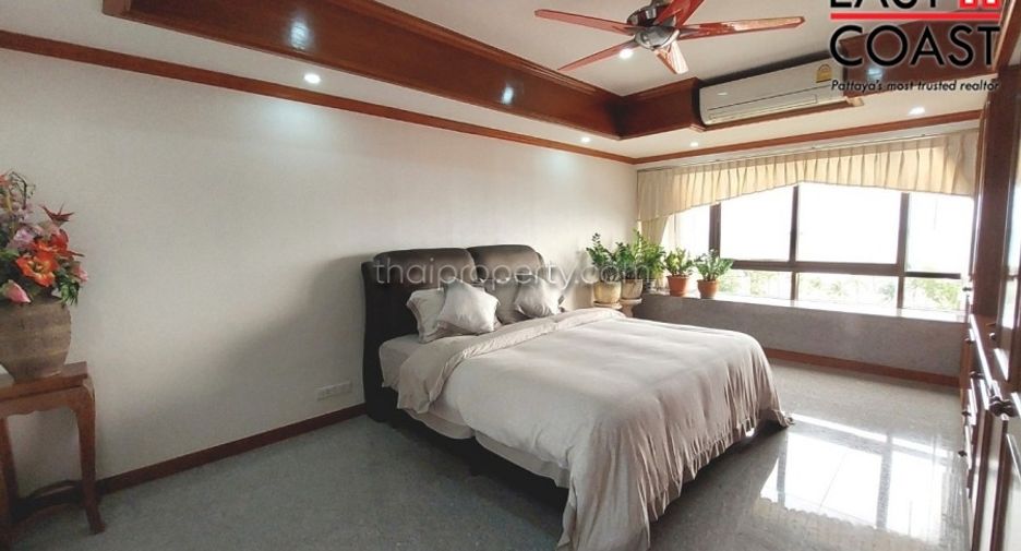 For sale 2 bedrooms condo in Jomtien, Pattaya