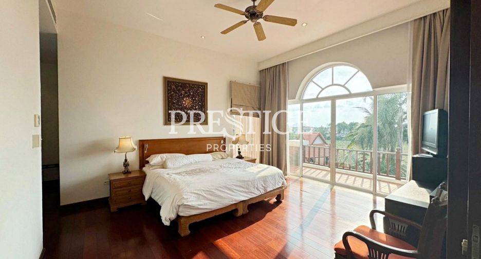 Casa en venta de 4 habitaciones en Bang Lamung, Chonburi