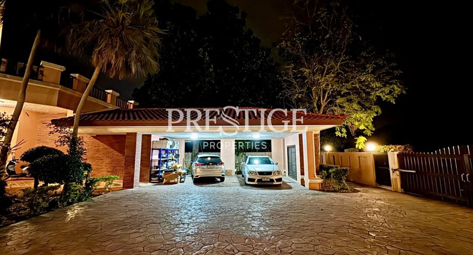 Casa en venta de 4 habitaciones en Bang Lamung, Chonburi