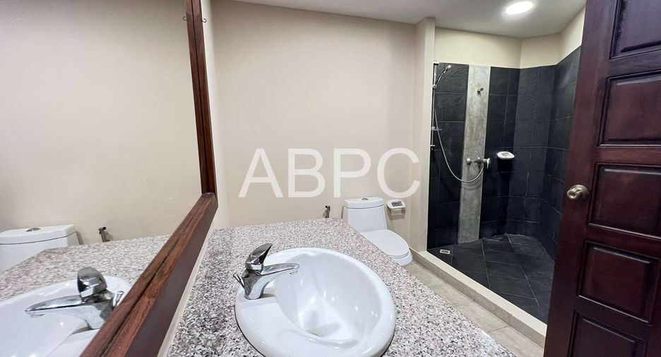 For rent and for sale 2 bedrooms condo in Bang Lamung, Chonburi