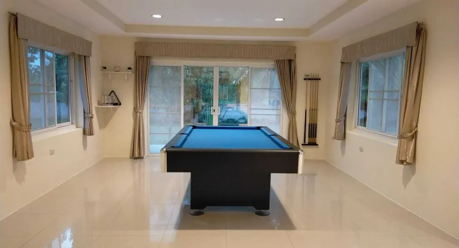 For rent 3 Beds villa in Nong Han, Udon Thani