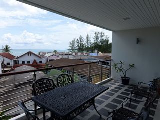 For sale 3 bed condo in Kathu, Phuket