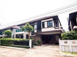 For sale 5 Beds house in Khan Na Yao, Bangkok