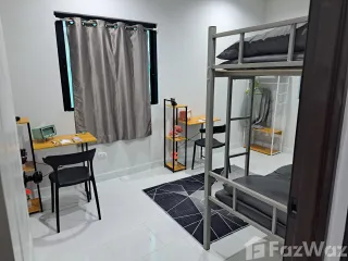 For sale 4 bed townhouse in Thalang, Phuket