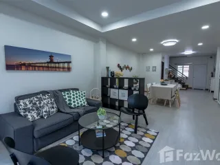 For rent 2 bed townhouse in Mueang Chiang Mai, Chiang Mai