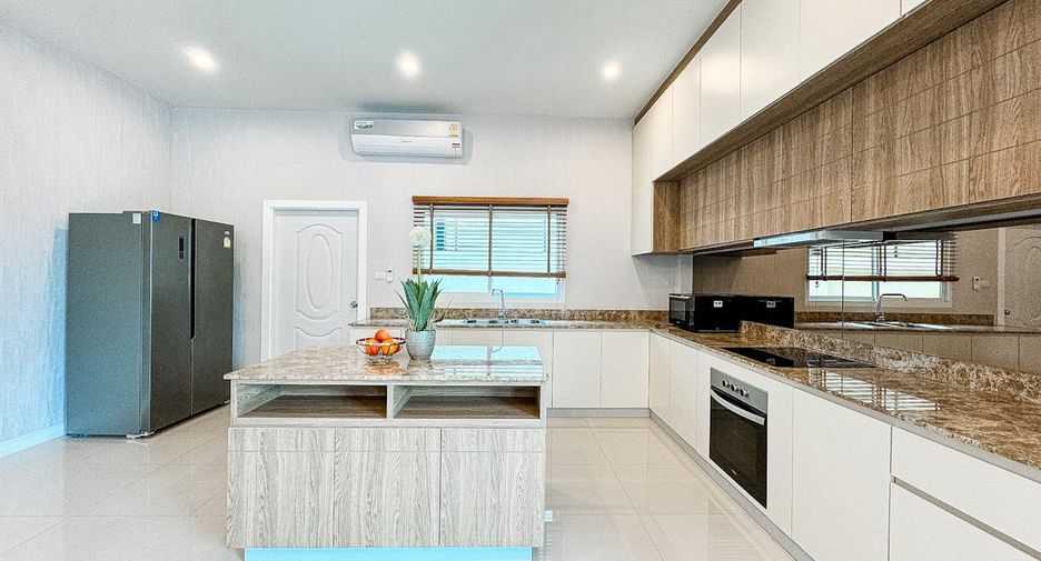 Haus zum Kauf mit 3 Zimmer in Huay Yai, Pattaya