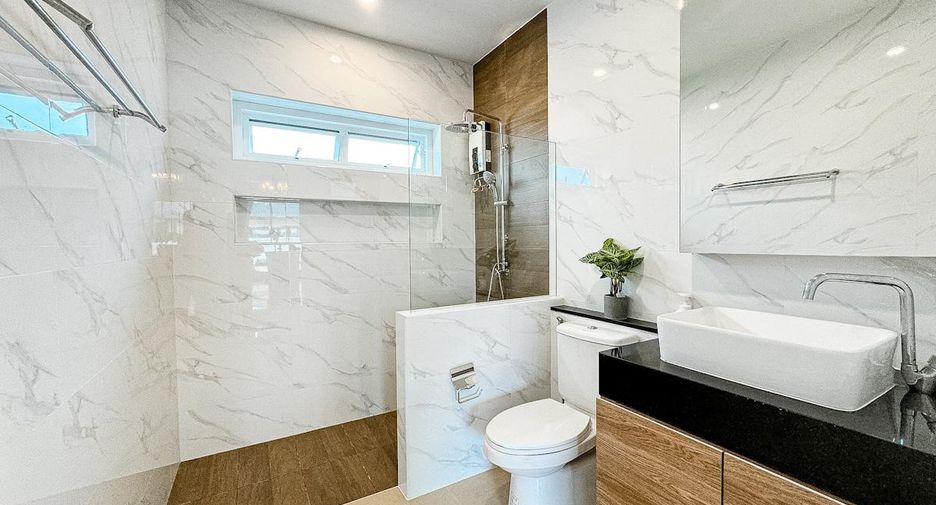 Haus zum Kauf mit 3 Zimmer in Huay Yai, Pattaya