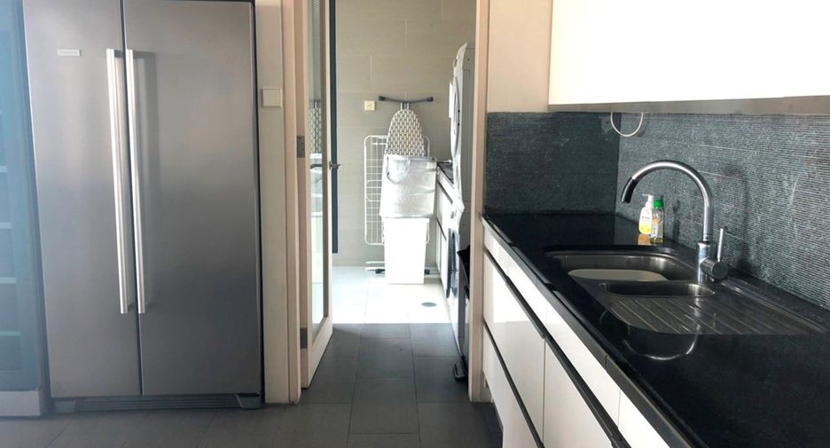 For rent and for sale 3 bedrooms condo in Sathon, Bangkok