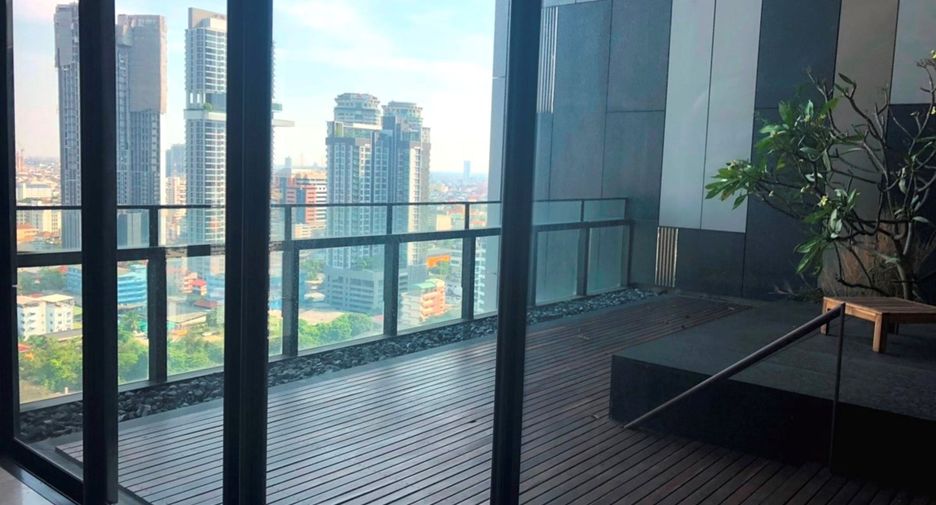 For rent and for sale 3 bedrooms condo in Sathon, Bangkok