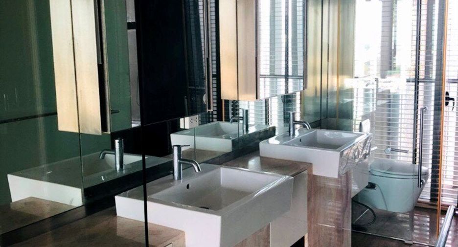 For rent and for sale 3 bedrooms condo in Sathon, Bangkok