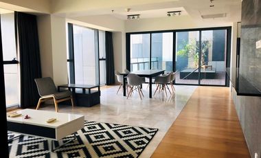 For rent 3 bedrooms condo in Sathon, Bangkok