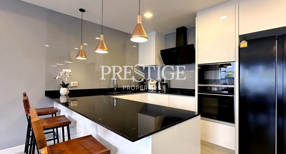 For sale 4 bedrooms house in South Pattaya, Pattaya