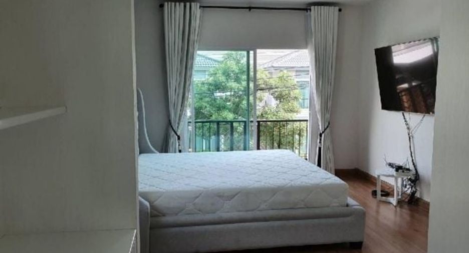 For sale 3 Beds house in Suan Luang, Bangkok