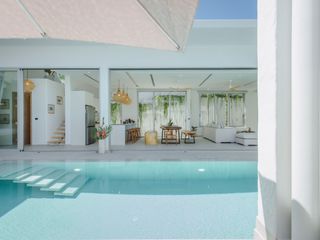 For rent 4 bed villa in Mueang Phuket, Phuket