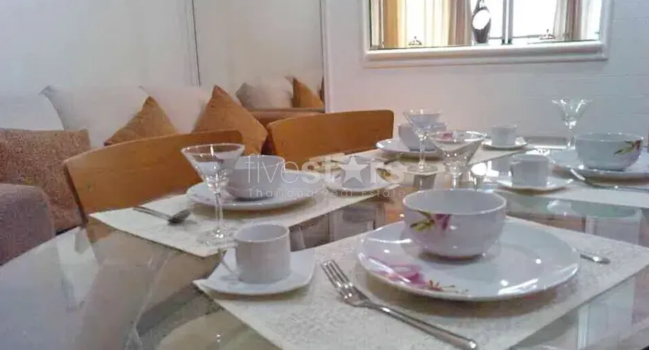 For rent 2 Beds condo in Watthana, Bangkok