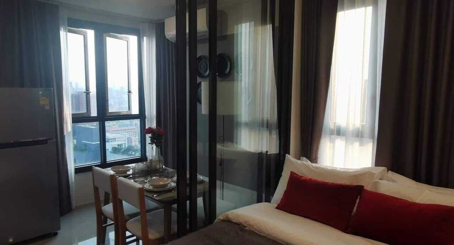 For rent 1 Beds condo in Huai Khwang, Bangkok