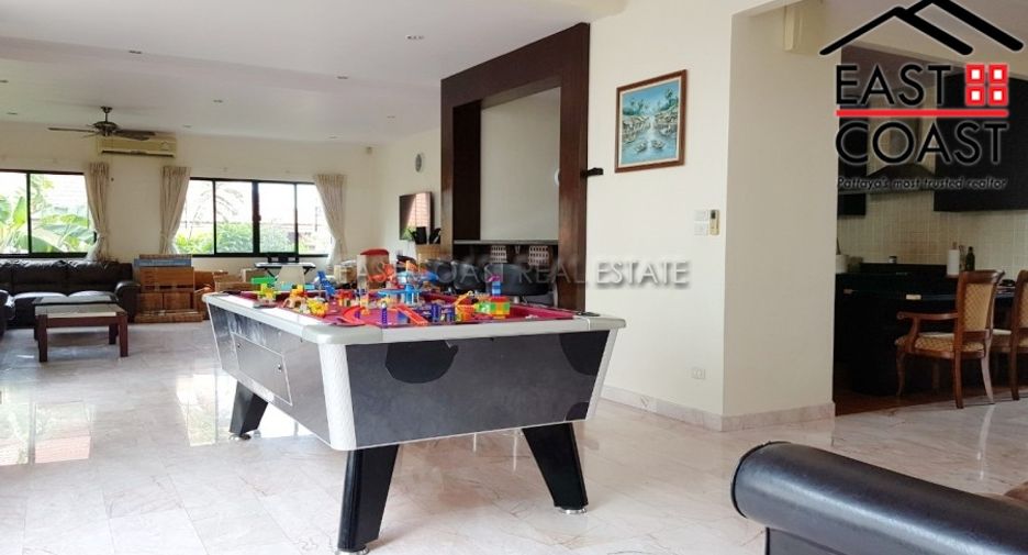 Casa en venta de 4 habitaciones en Bang Lamung, Chonburi