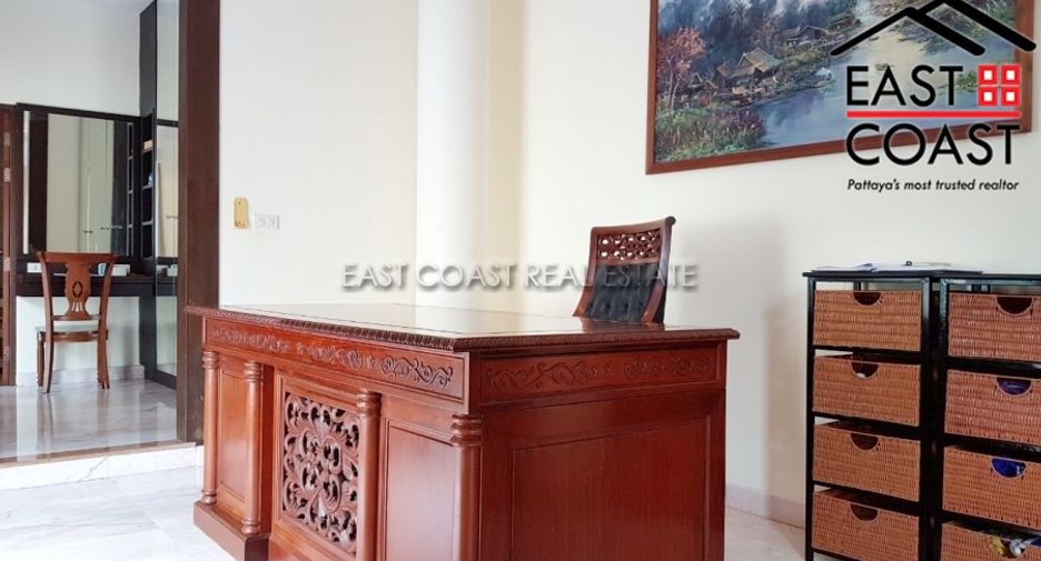 Casa en venta de 4 habitaciones en Bang Lamung, Chonburi