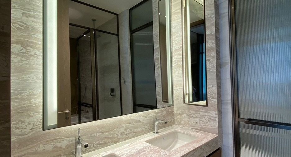 For rent 1 Beds condo in Pathum Wan, Bangkok