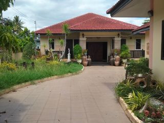 For sale 4 bed house in Doi Saket, Chiang Mai