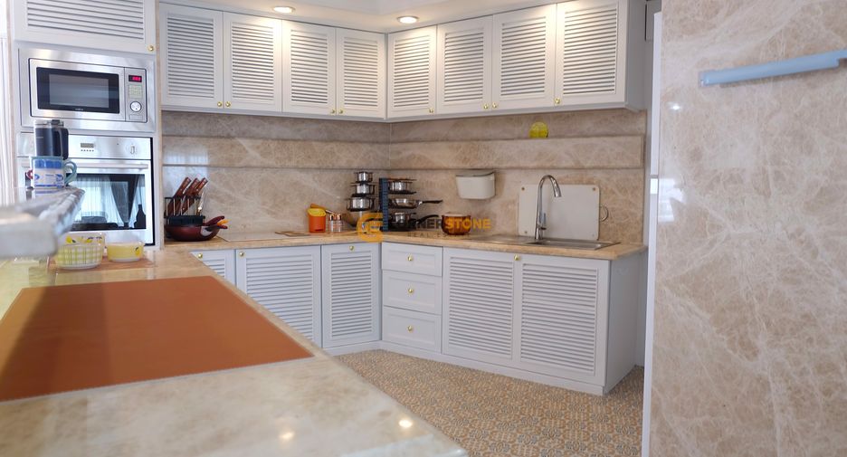 For rent and for sale 2 bedrooms condo in Bang Lamung, Chonburi
