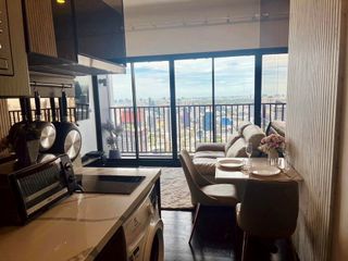 Condo en alquiler de 2 habitaciones en Watthana, Bangkok