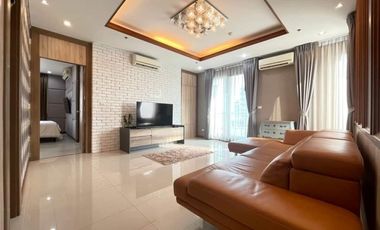 À louer et à vendre 2 chambres condo à Watthana, Bangkok