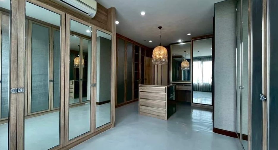 Condo en alquiler y en venta de 2 habitaciones en Watthana, Bangkok