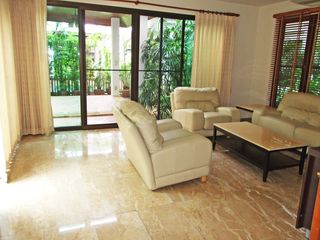 For rent 4 Beds villa in Yan Nawa, Bangkok
