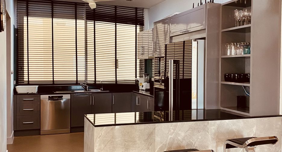 For rent 4 Beds condo in Thalang, Phuket