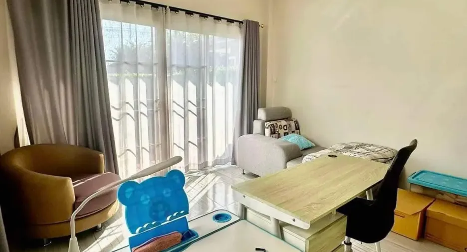 For sale 4 bed house in Hang Dong, Chiang Mai