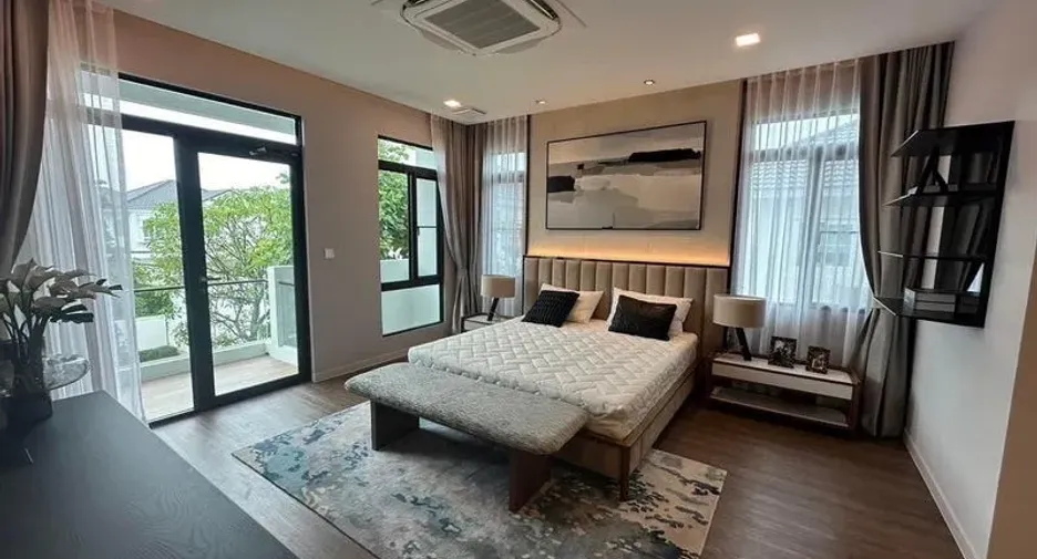 For rent 4 bedrooms house in Bang Phli, Samut Prakan