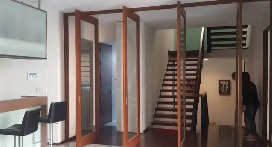 Büro zur Miete und zum Kauf mit 5 Zimmer in Sathon, Bangkok